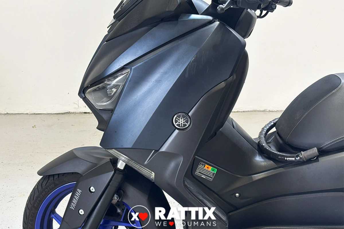 YAMAHA X-Max 300 Abs my21